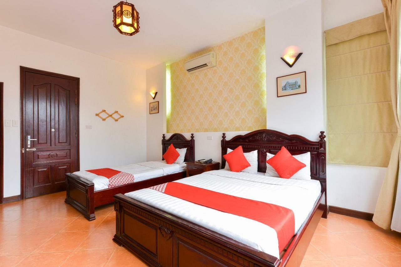 Oyo 216 Alisa Hotel Hanoi Bagian luar foto